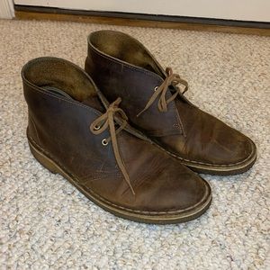Clarks Women’s Leather Beeswax Desert Boots Size 8.5 (Women’s sizing)